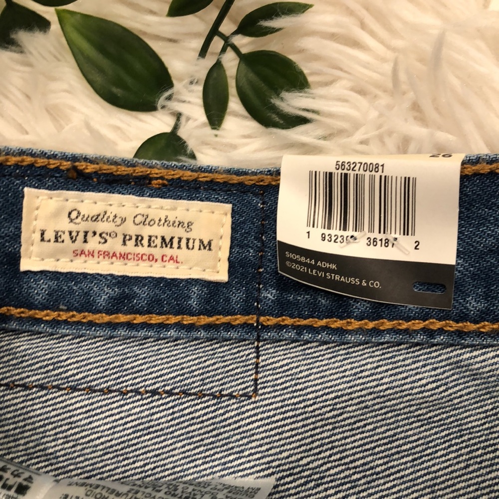 501 LEVI’S CUT OFF SHORTS - Picture 5 of 10
